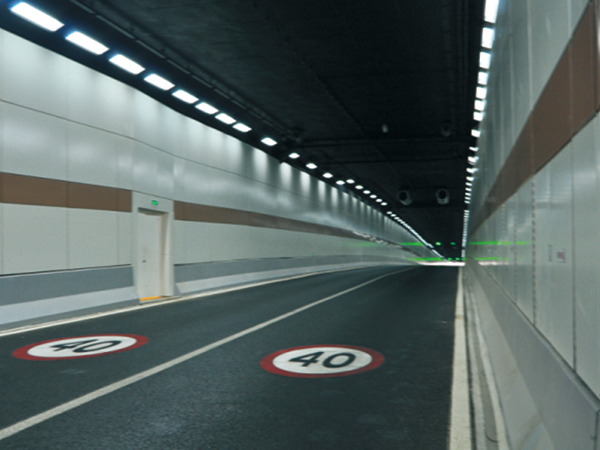 鋼結構廠家：鋼構怎樣進行防腐-----云浮鋼結構廠家 華章鋼結構有限公司